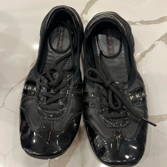 Prada sneaker - Picture 2 of 2